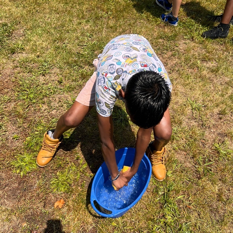 water relay bucket 